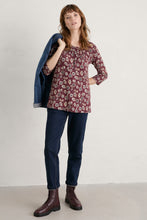 Load image into Gallery viewer, Seasalt Cornwall Tranquility Top - Poppy Tapestry Merlot
