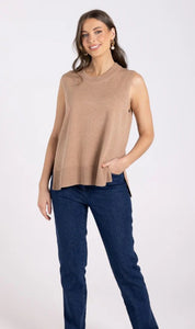 Two T's Merino/Cotton knit Vest - Camel