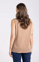 Load image into Gallery viewer, Two T&#39;s Merino/Cotton knit Vest - Camel
