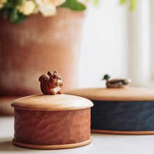 Load image into Gallery viewer, Handmade Round Wooden Box - Squirrel
