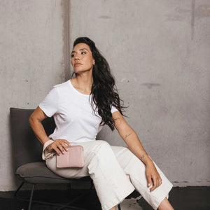 Black Caviar Lylah Vegan Leather Pouch - Soft Pink