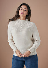 Load image into Gallery viewer, Uimi Clementine Australian Wool Cable Yoke Jumper - Antique
