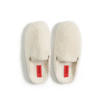 Load image into Gallery viewer, Freedom Moses Kush Slippers - Latte
