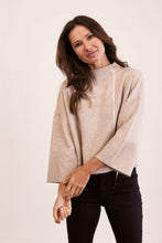 Load image into Gallery viewer, See Saw Jacquard Cape Top - Wheat/White
