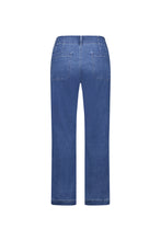 Load image into Gallery viewer, Vassalli Straight Leg Ankle Grazer Jean - Blue Hue
