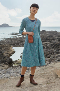 Seasalt Cornwall Pier View Dress - Leaf Sprig Wreckage