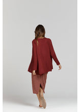 Load image into Gallery viewer, Lou Lou Patsy Cashmere/Bamboo Jacket - Wine
