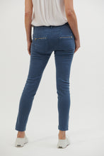 Load image into Gallery viewer, Italian Star Jeans - Blue
