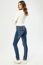 Load image into Gallery viewer, New London Jeans - Chelsea - Denim with White stitching
