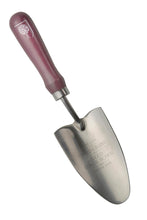 Load image into Gallery viewer, Burgon &amp; Ball Trowel &amp; Fork Set - Passiflora
