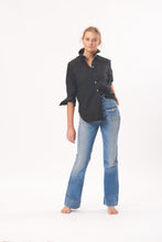 Load image into Gallery viewer, Shirty Classic Shirt - Black
