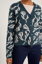 Load image into Gallery viewer, Seasalt Cornwall Kelp Bed Cardigan
