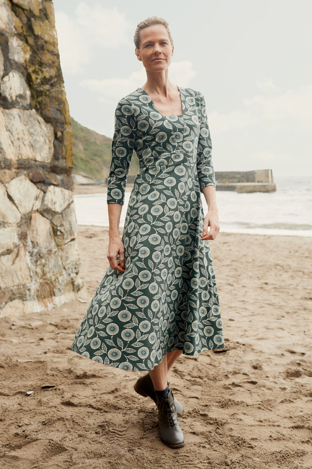 Seasalt Cornwall Waterfront Dress - Printed Flower Pine Needle